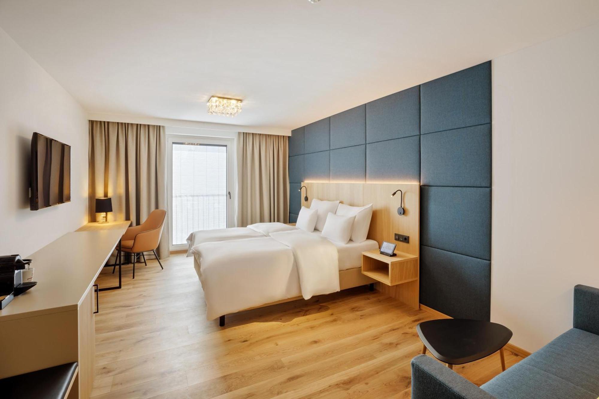 Superior Room,1549757959:JPEG